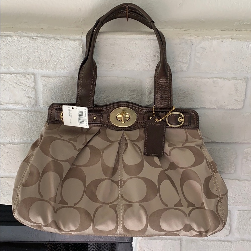 Coach purse (with tags)!